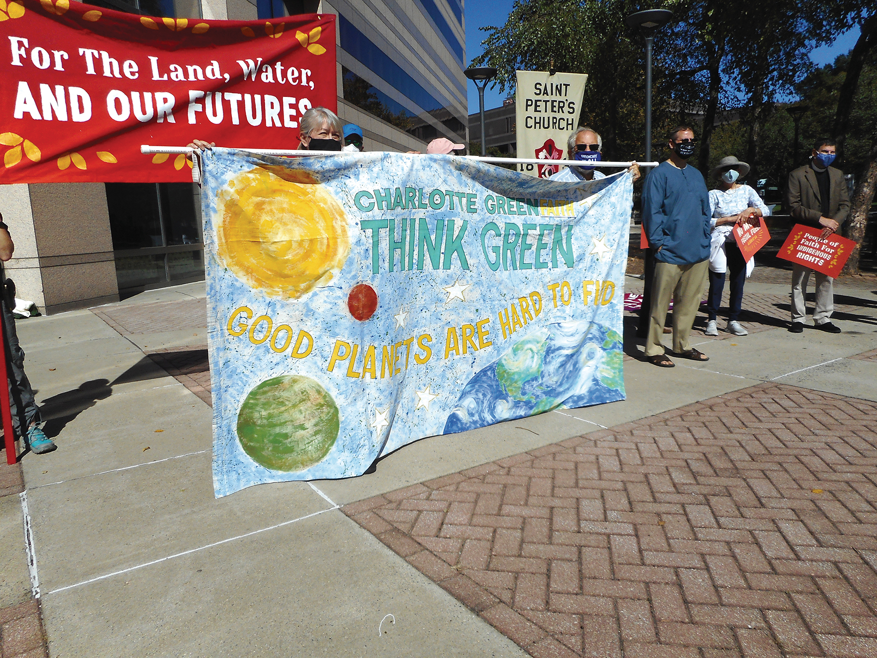 web-faiths4climate-justice-event-in-uptown-charlotte-october-18-photo-by-mary-cox_557