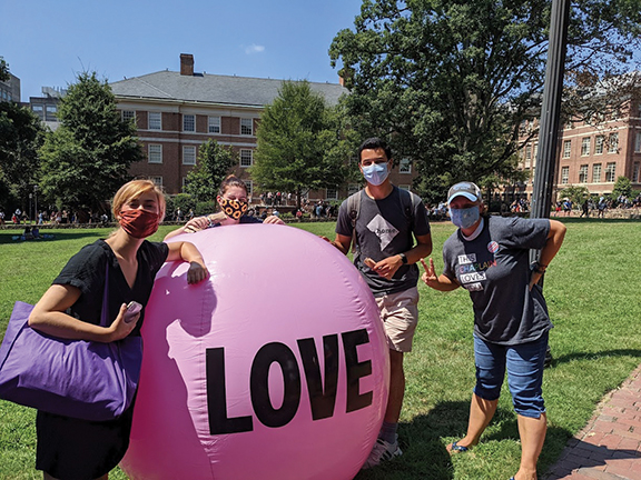 web-unc-chapel-hill-campus-ministry-giant-pink-love-balloon-summer-2021_305